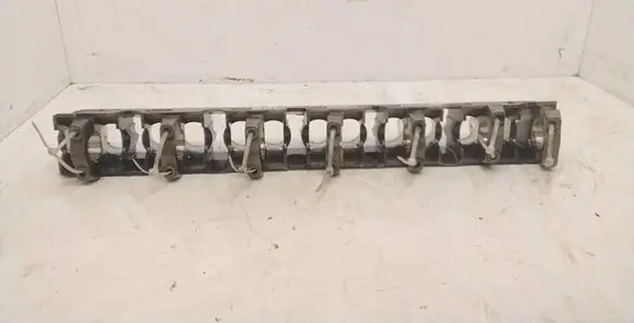 BMW 5 E34 Other cylinder head part 1722305