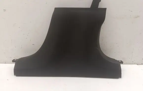 Polestar 2 (B) pillar trim (bottom) 31651941