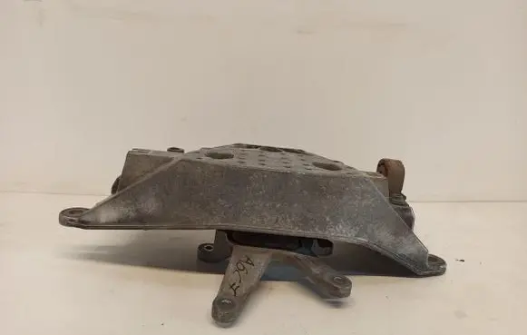 Audi A6 C7 Gearbox mounting bracket 4G0399263S