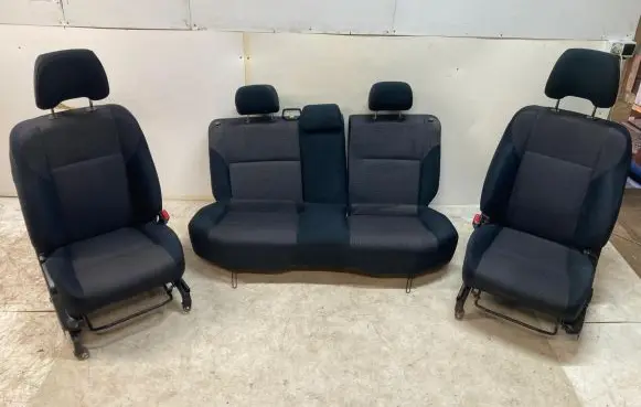 Seat set
