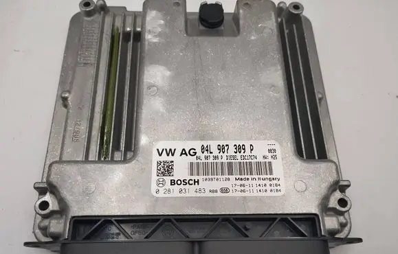 Audi Q2 - Engine control unit/module 04L907309P 0281031483