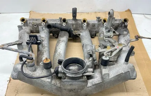 Mercedes-Benz S W126 Intake manifold A1031411601 1031411601 R1031411601