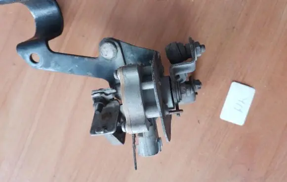 Toyota Avensis T250 Wiper motor PIKAPAS