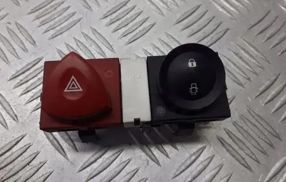 Renault Megane II Hazard light switch 8200095493