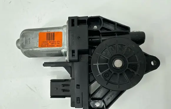 Jeep Grand Cherokee Front door window regulator motor 931400103