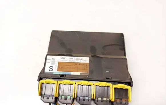 Ford Mondeo Mk III Comfort/convenience module 3S7T15K600SC
