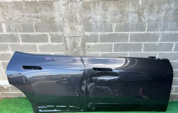 BMW iX Rear door