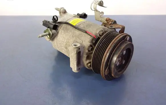 Ford Mondeo MK IV Air conditioning (A/C) compressor (pump) C1B1-19D629-AD