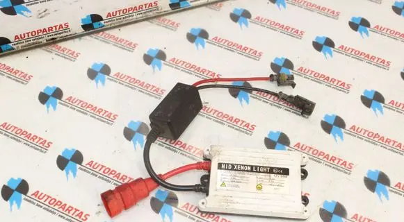BMW 3 E90 E91 Headlight ballast module Xenon