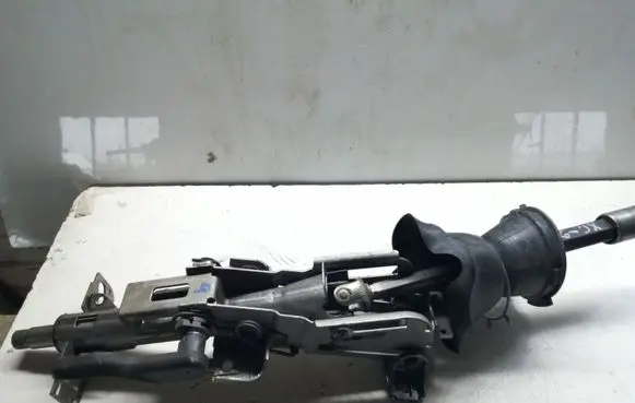 Volvo XC90 Steering wheel axle P30742992 30742992