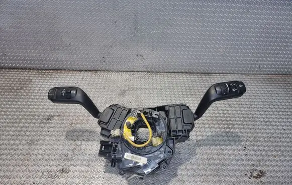 Ford Transit Indicator stalk 4M5T14A664AB