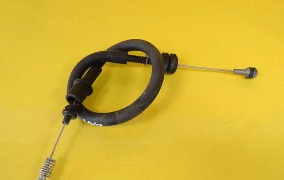 Opel Astra G Throttle cable 90530808 90530808UB