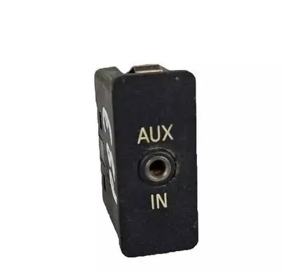 BMW 1 E81 E87 AUX in-socket connector 6930561