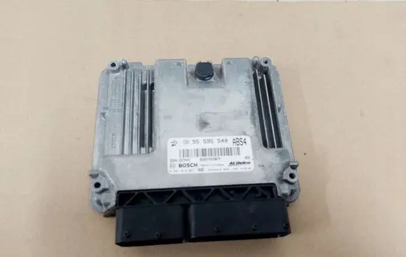 Opel Insignia A Engine control unit/module ECU 555955540