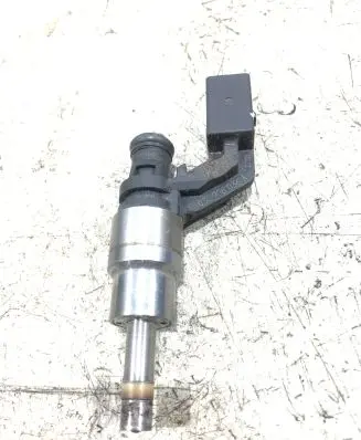 Audi A3 S3 A3 Sportback 8P Fuel injector 03C906036A