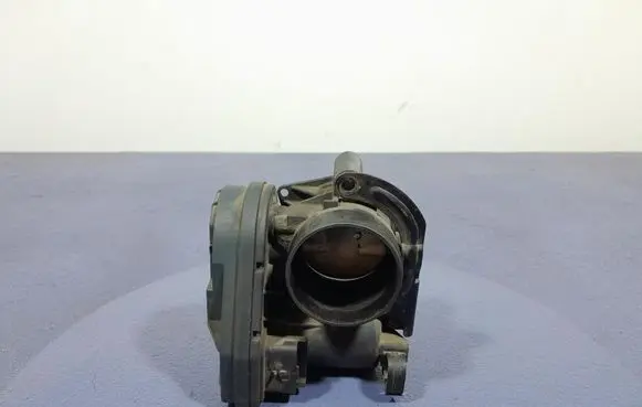 Citroen C4 I Picasso Throttle body valve 9649510080