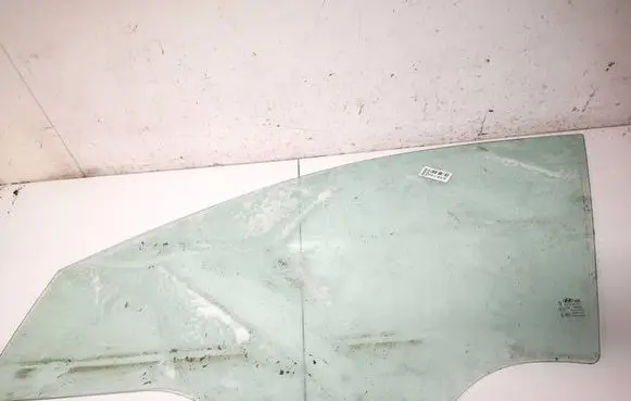 Hyundai Kona I Front door window glass four-door as2