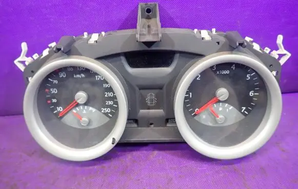 Renault Megane II Speedometer (instrument cluster) 8200306538