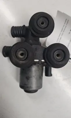 BMW 3 E46 Coolant heater control valve 8369805