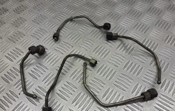 Ford Fiesta Fuel line pipe