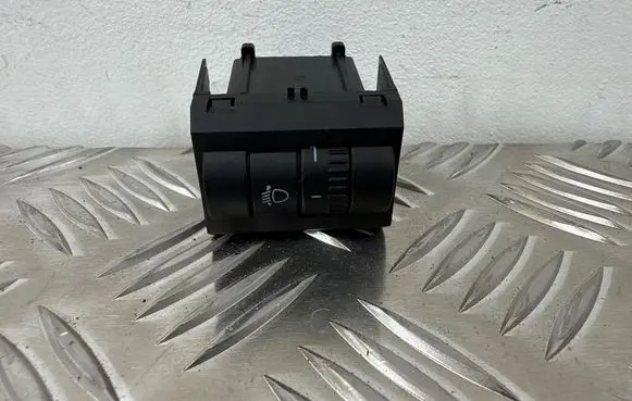 Skoda Fabia Mk3 (NJ) Headlight level height control switch 6V0941333