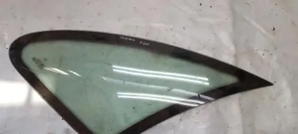Citroen Xsara Picasso Rear side window