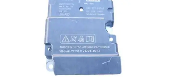 Audi Q7 4M Airbag control unit/module 4M0959655AH 02H084428