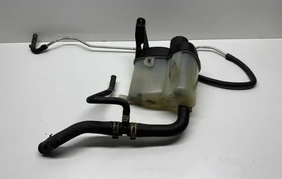 Mercedes-Benz B W245 Coolant expansion tank/reservoir 1695000049