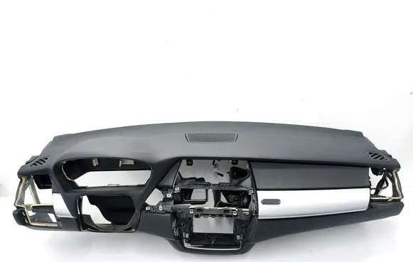 BMW X5M E70 Dashboard 70W109511 70W1095 70W101105