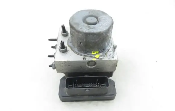 Mercedes-Benz A W176 ABS Pump A0004313700 0265956280