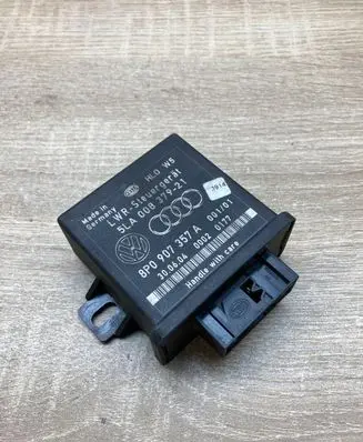 Audi A4 S4 B7 8E 8H Light module LCM 8P0907357A 5LA008379