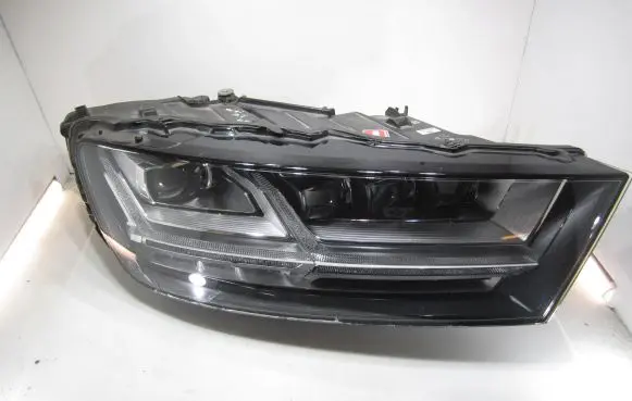 Audi Q7 4M Headlight/headlamp 4M0941036 11627 0101