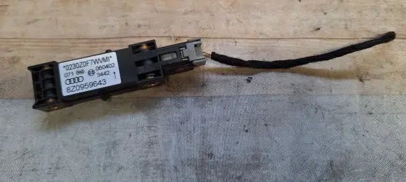 Audi A2 Airbag deployment crash/impact sensor 8Z0959643