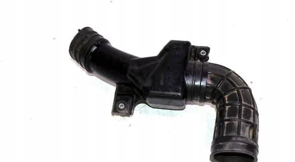 Honda CR-V Air intake duct part ATP153