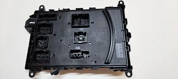 Jeep Grand Cherokee WL BSM Control unit 68374988AN