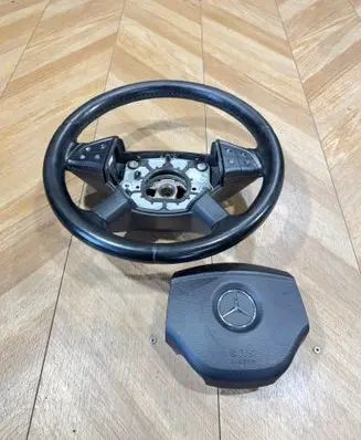 Mercedes-Benz B W245 Steering wheel A1644604103 61890000A 11112006