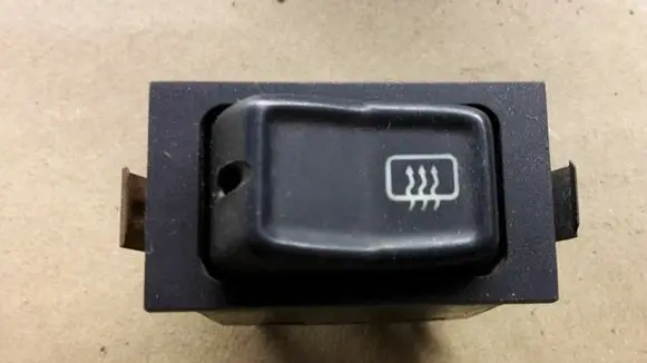 Volkswagen Golf I Windscreen/window heater switch 321959621B