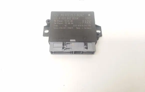 Mercedes-Benz E W212 Parking PDC control unit/module A0009008004