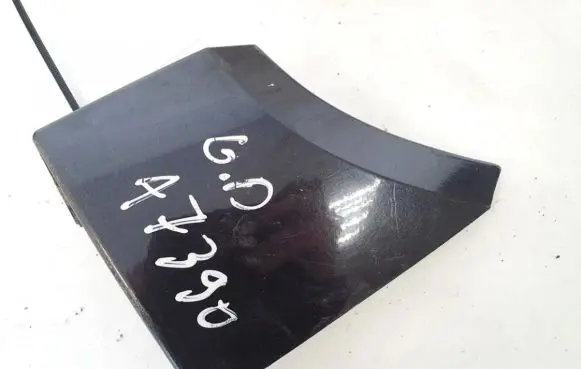 Ford Mondeo Mk III Side skirt front trim 1s71n403c03A
