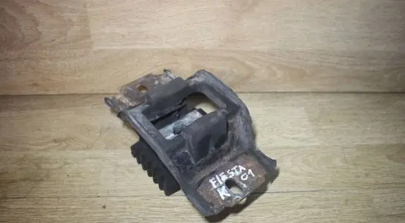 Ford Fiesta Engine mount bracket 2S617M121BB