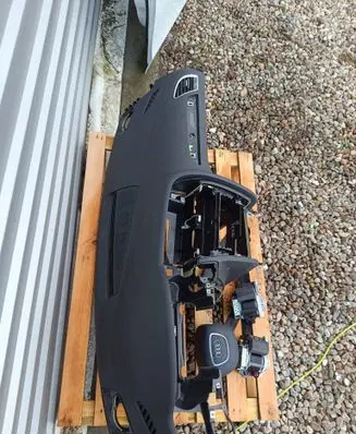 Audi A4 S4 B8 8K Dashboard 8K0
