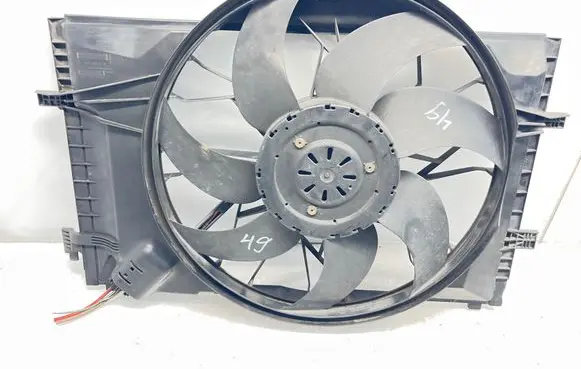 Mercedes-Benz C W203 Electric radiator cooling fan A2035001693
