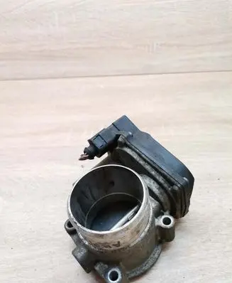 Audi A4 S4 B8 8K Throttle valve 06F133062G A2C53044094