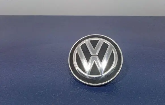 Volkswagen Passat Alltrack R17 wheel hub/cap/trim 5G0601171