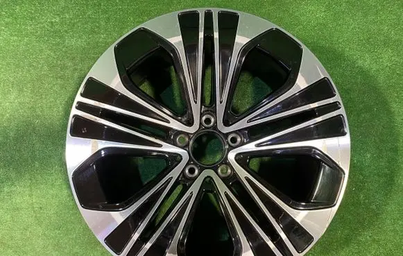 Mercedes-Benz E W214 R19 alloy rim 