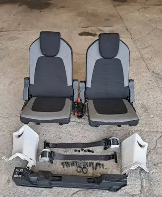 Citroen C4 Grand Picasso Third row seats