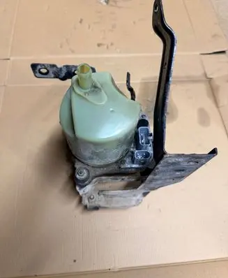 Volvo V50 Power steering pump 4N513K514DS 30748170