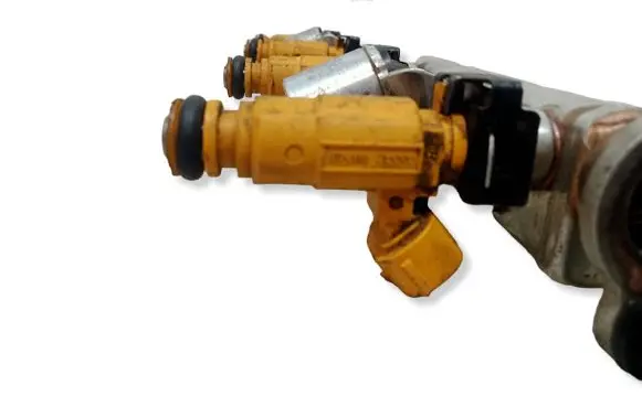 KIA Ceed Fuel injector 353102B000