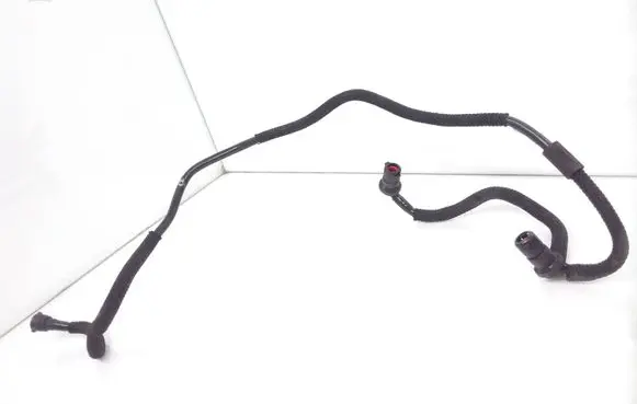 Mercedes-Benz R W251 Breather hose/pipe A2514300729