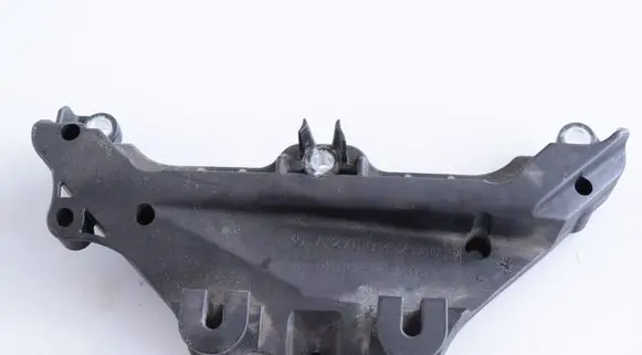 Mercedes-Benz C W205 Other engine bay part A2760142100